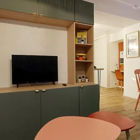 度假居 De La Halle Vergt